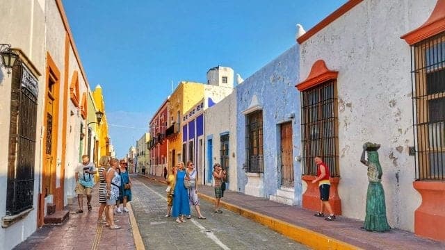 Campeche se convierte en el primer estado en lograr el semáforo amarillo