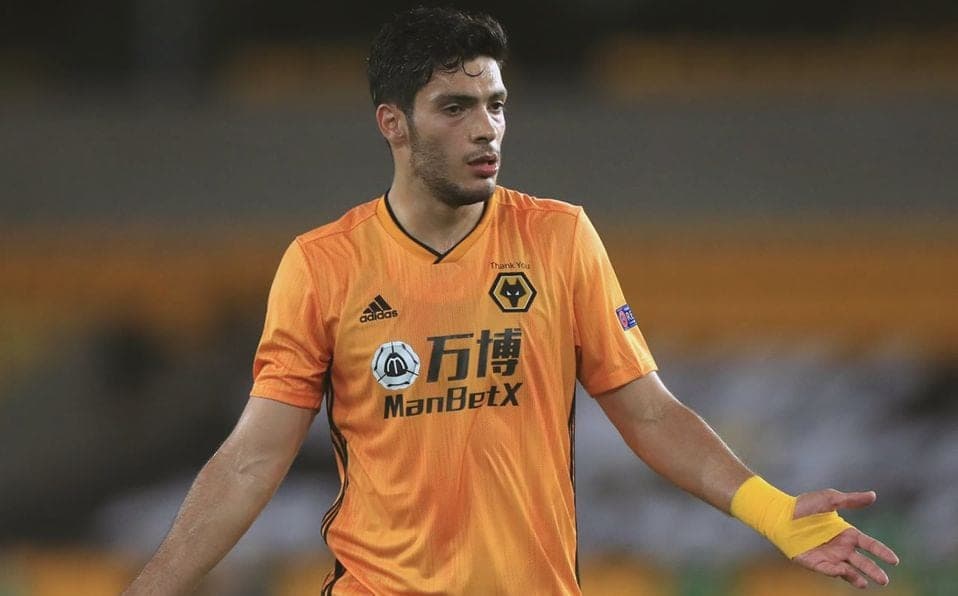 Raúl Jiménez falla un penal y deja fuera a los Wolves de la semifinal de la Europa League