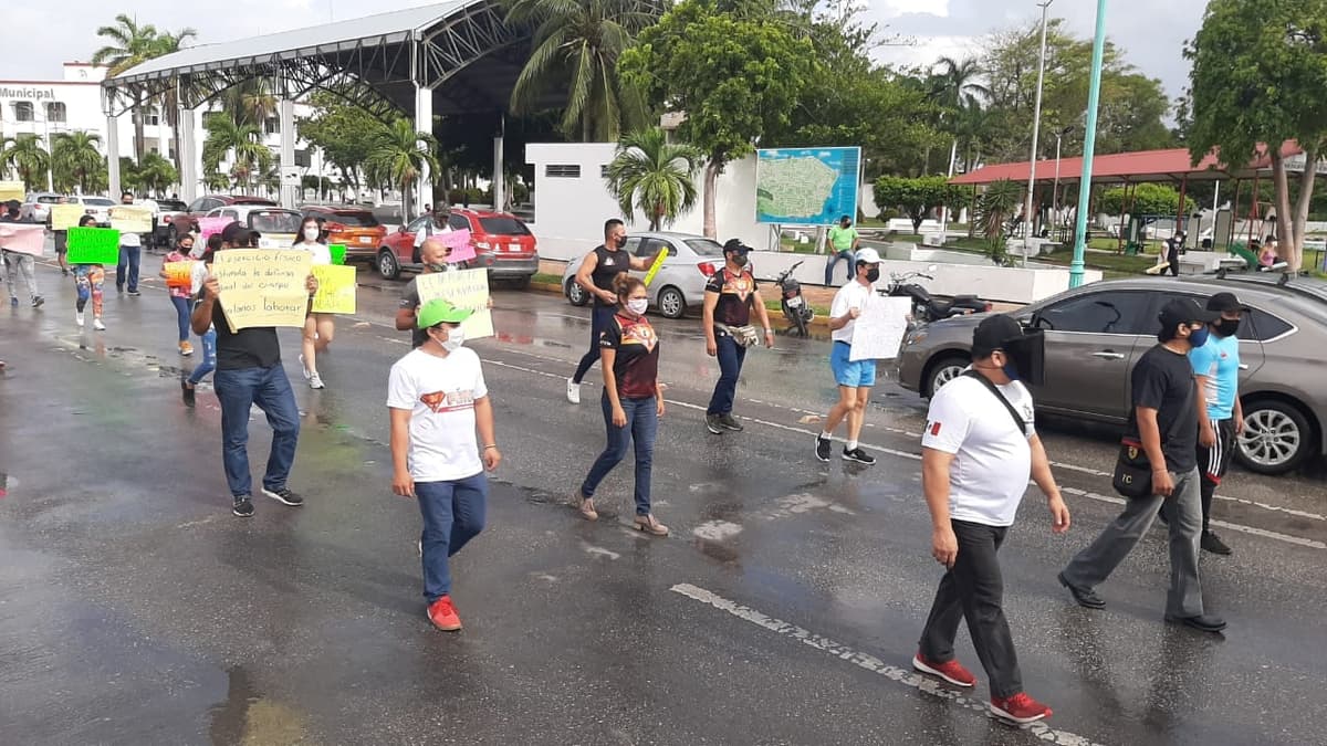 ¡Gimnasios de Chetumal ya no aguantan el Covid! marchan para exigir apertura