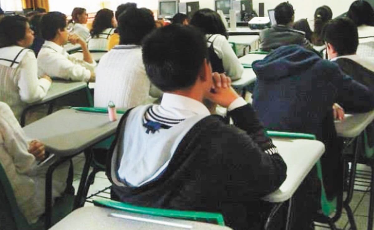 SEP recibirá a estudiantes de universidades privadas por crisis de Covid-19