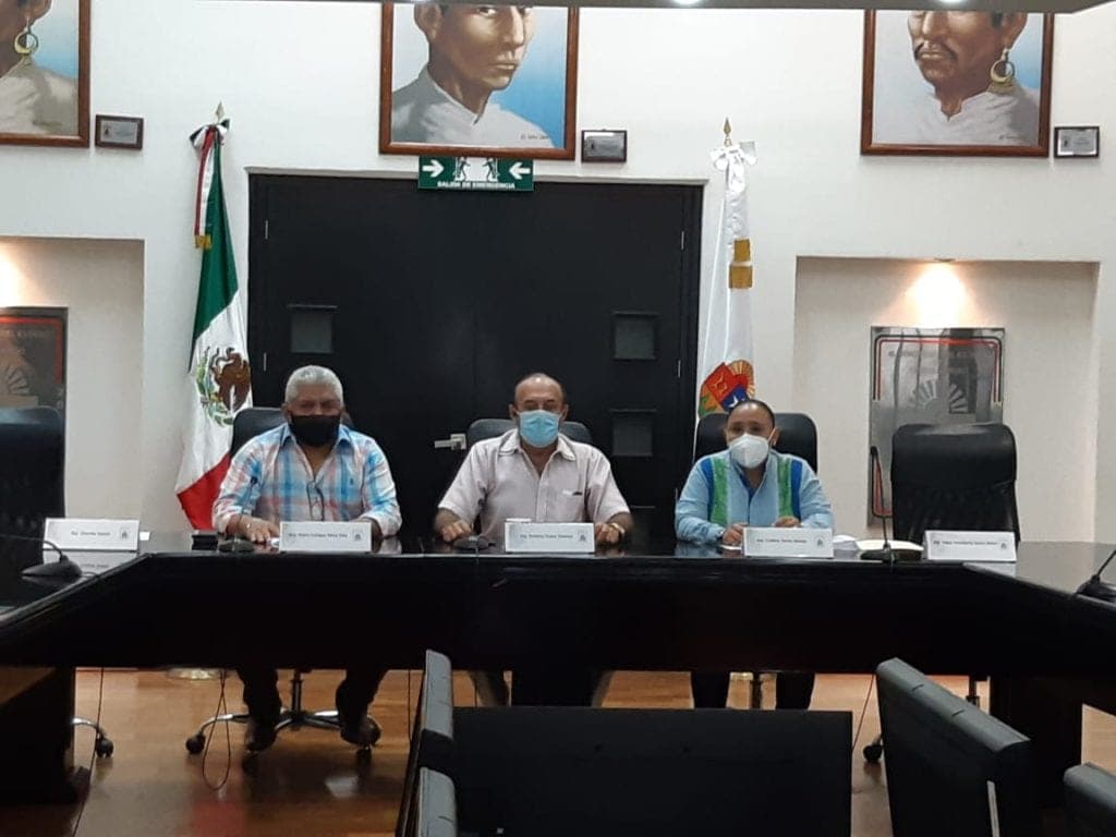 Presenta Cristina Torres propuesta para resolver 42 iniciativas legislativas