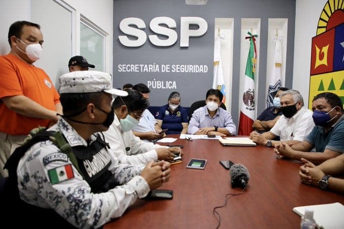 Tulum listo ante la llegada del huracán 'Zeta', ahora categoría 1