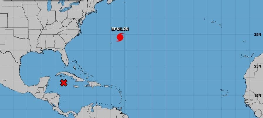 Centro Nacional de Huracanes advierte sobre nueva tormenta en Caribe mexicano