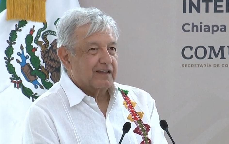AMLO anuncia apoyos para empresas que se instalen en el Istmo