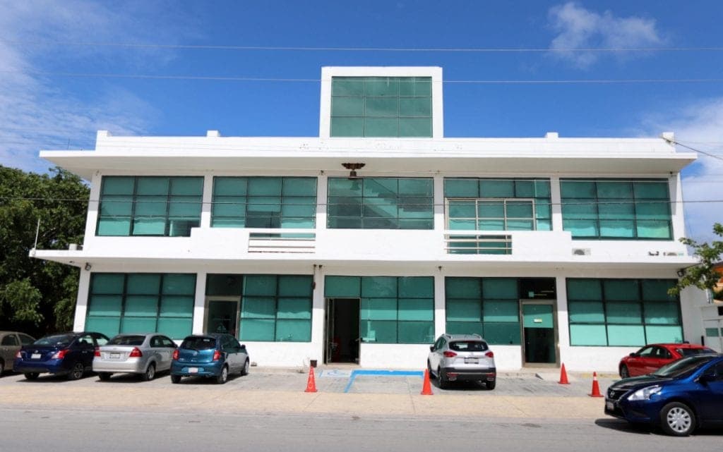 Brinda Laura Fernández certeza jurídica rumbo a la entrega-recepción de Puerto Morelos