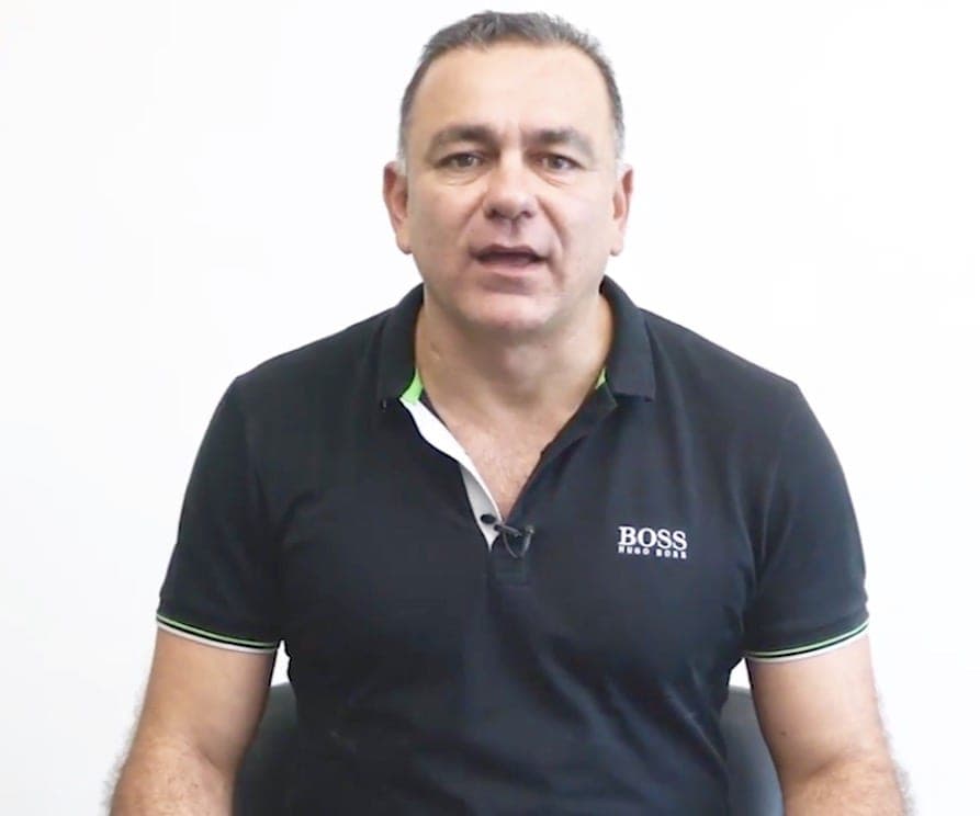 Reincide Carlos Mimenza en amenazas a la prensa