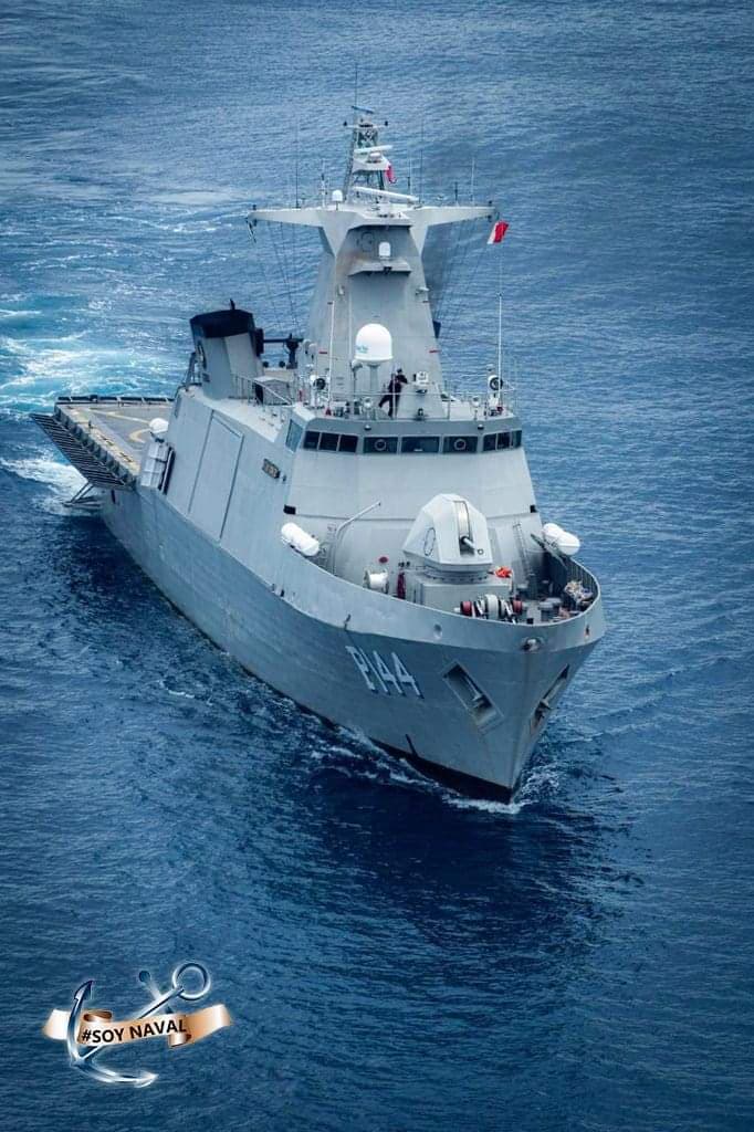 Rescata Migración a 14 cubanos hacinados en una embarcación