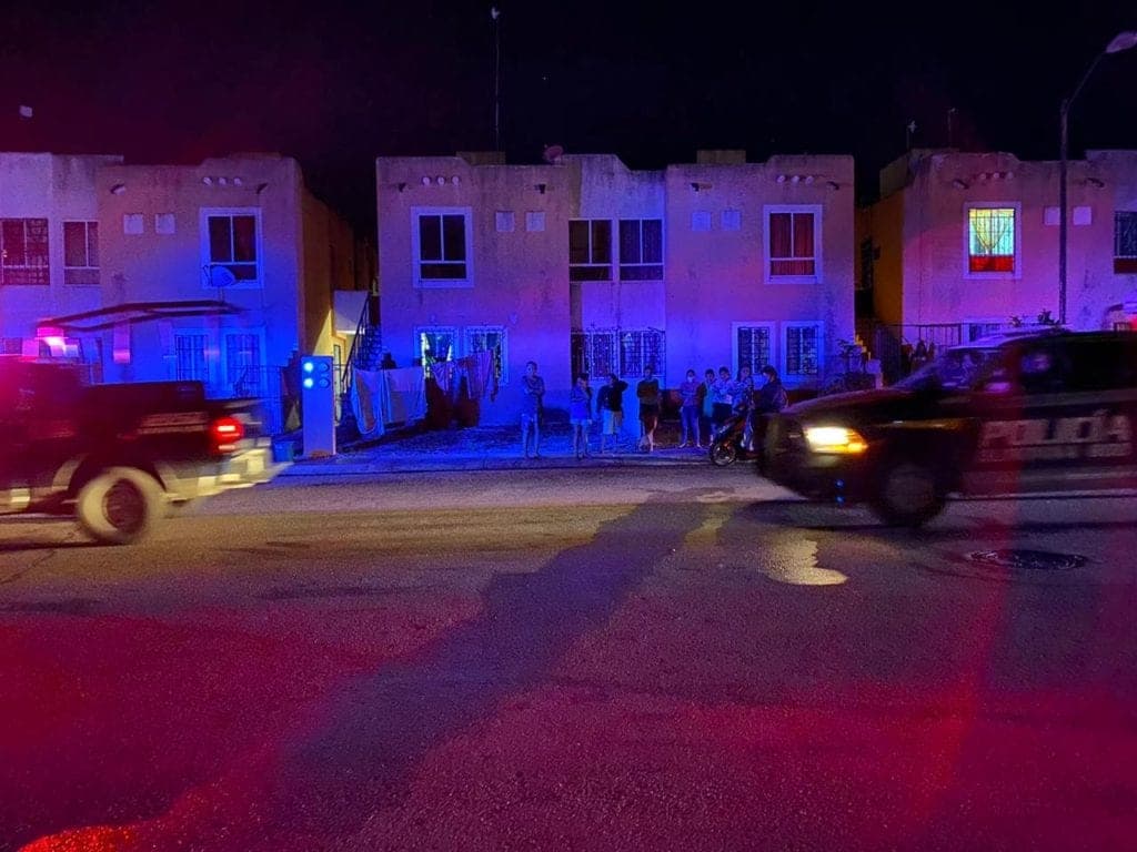 Vecinos de Villas del Sol salvan a tres niños de un conato de incendio