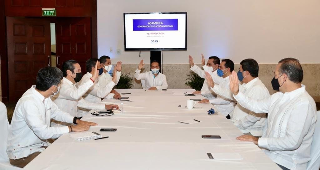 Eligen gobernadores del PAN a Carlos Joaquín como nuevo presidente del GOAN