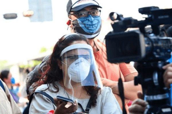 Periodistas, con su salud y economía castigadas en esta pandemia
