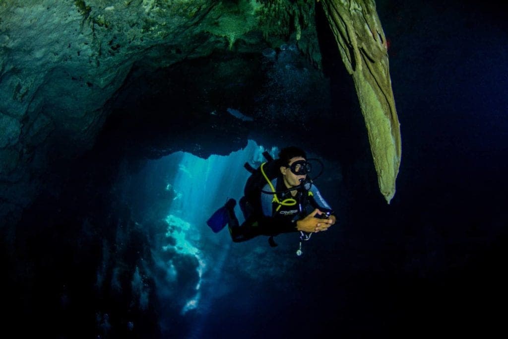 Tulum planea cobrar impuesto por bucear en sus cenotes