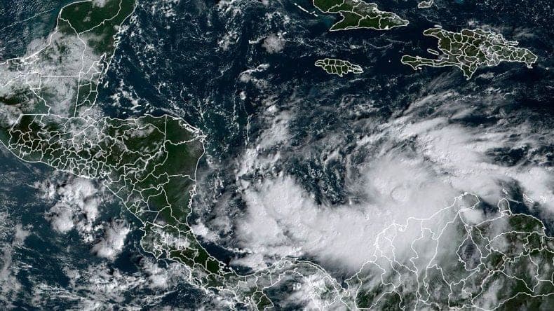 Tormenta tropical “lota” representa un gran peligro, advierten científicos hondureños
