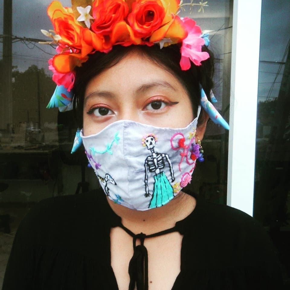 ¡Creatividad mexicana! Decoran cubrebocas con ingenio y ganan concurso de Tomza