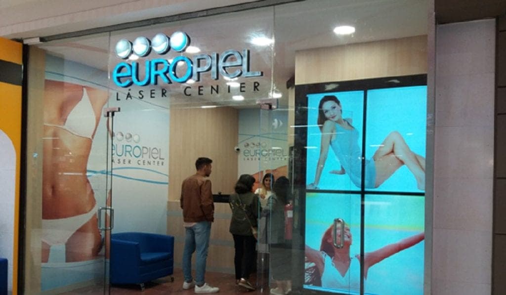 Alistan demanda colectiva contra empresa de depilación en Playa del Carmen y Cancún