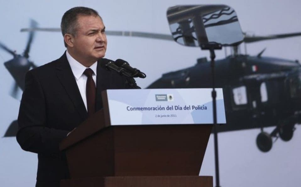 Asegura FGR dos mansiones y un restaurante de García Luna