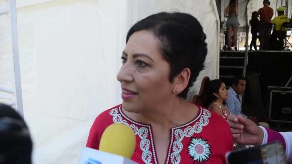 Alcaldesa de Veracruz por Covid-19: 'Si no se van a morir de una cosa, se van a morir de otra'