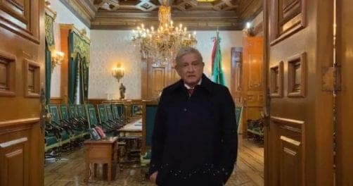 "Estoy bien, está pasando la etapa crítica", dice AMLO ante contagio por covid-19