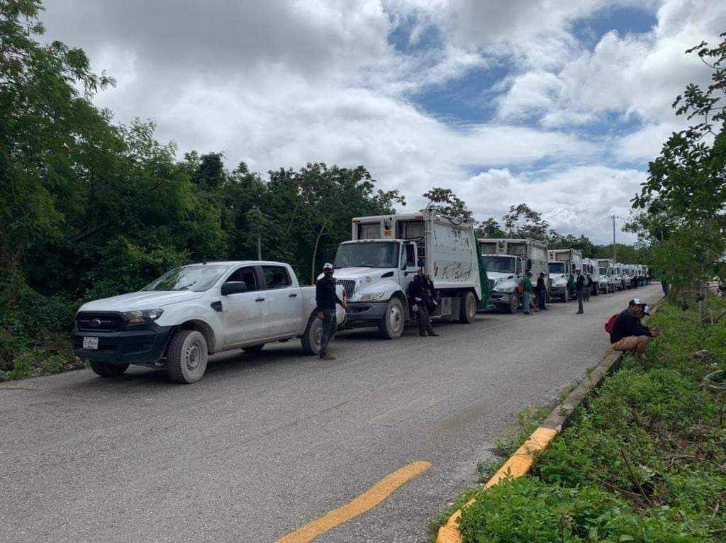 Acude personal del Ayuntamiento a constatar bloqueo al relleno sanitario