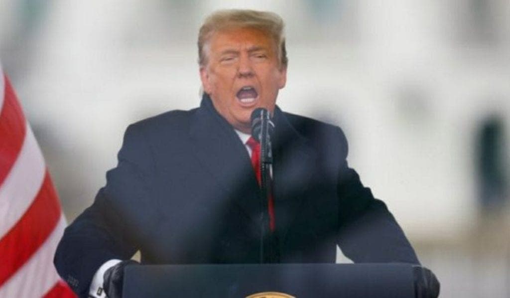 Trump analiza crear su propia plataforma, tras "censura"