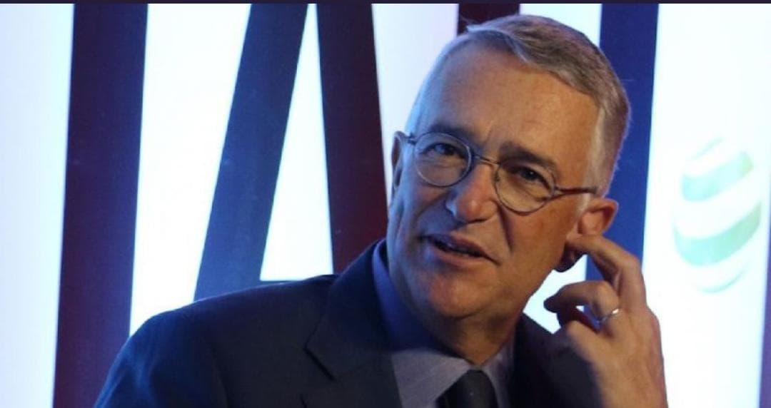 Salinas Pliego se niega a pagar al SAT y gana amparo para no cerrar tiendas en semáforo rojo