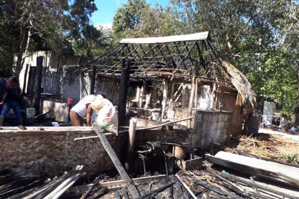 Solicitan apoyo para familia de Chanchén primero tras devastador incendio en su vivienda
