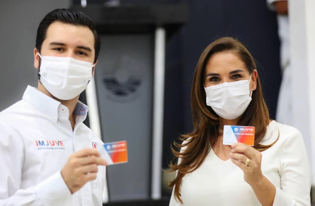 Con tarjeta “Tierra de Jóvenes", el Ayuntamiento de B.J. promueve su desarrollo integral