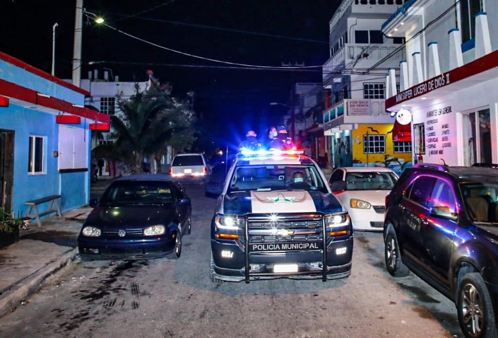 Detenidos con droga y armas de fuego en Cancún