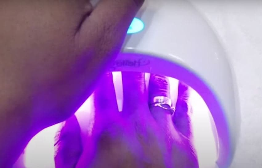 IMSS advierte sobre uso excesivo de gelish en las uñas, puede causar cáncer