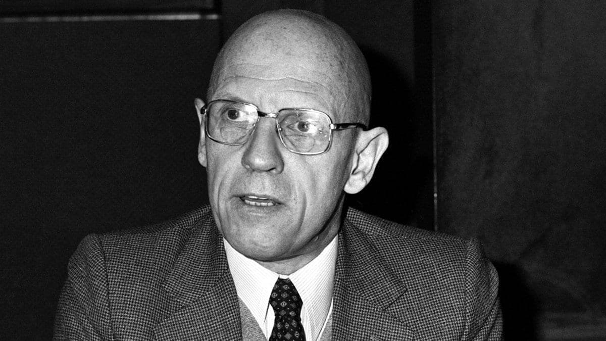 Acusan al filósofo Michel Foucault de haber abusado de niños en Túnez