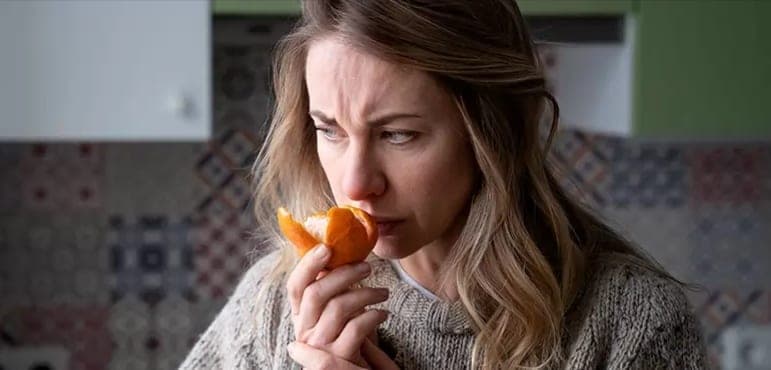 Pérdida de olfato por COVID: ¿por qué podría ser un síntoma de buen pronóstico de la enfermedad?