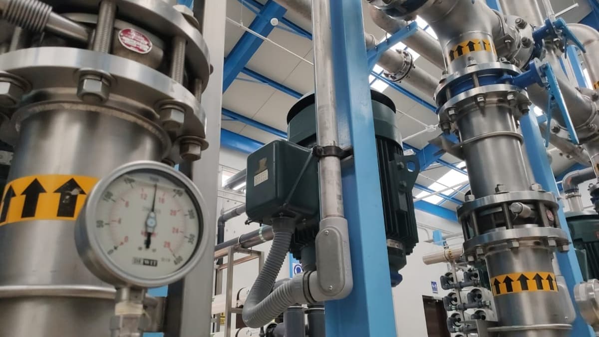 Asegura Aguakan mejora de servicio en Puerto Aventuras con nueva planta de ósmosis