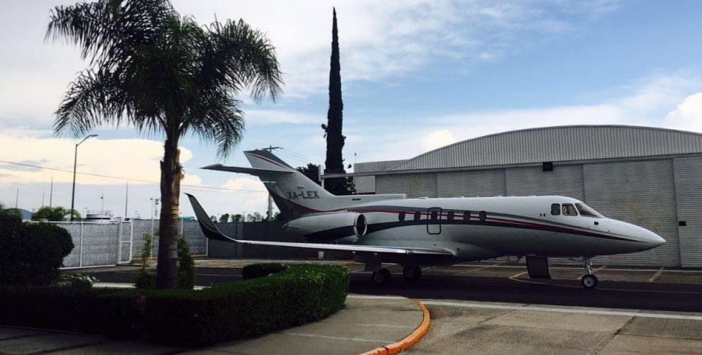 Aeromonky, el negocio de taxis aéreos y taller del hijo de Romero Deschamps