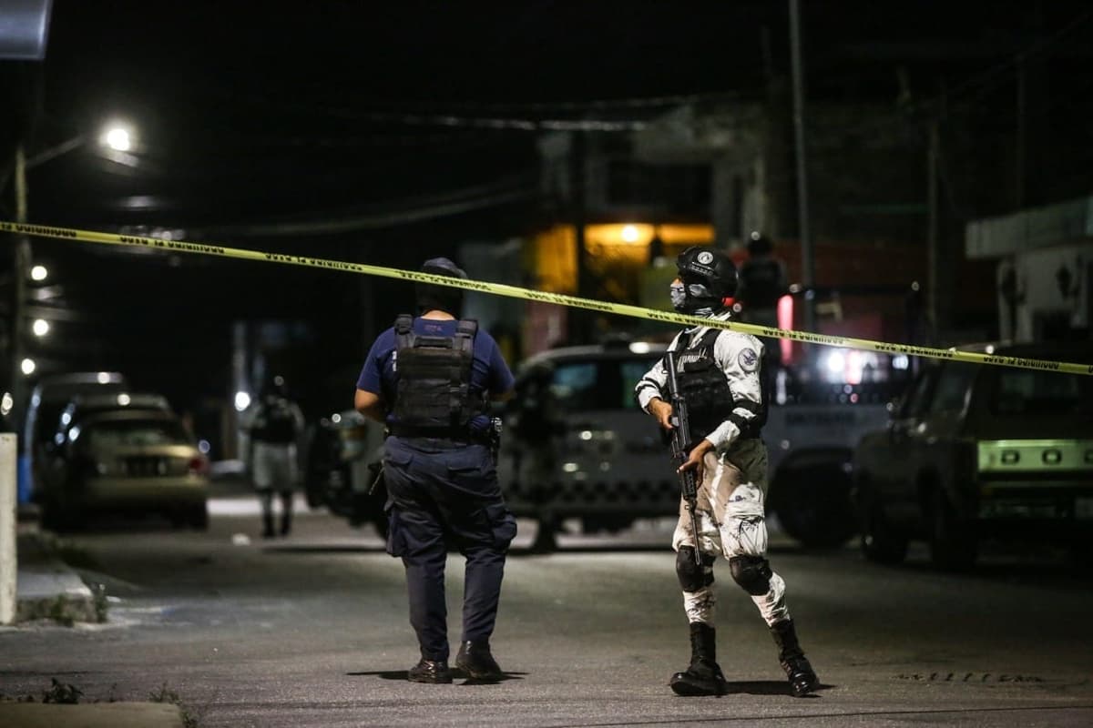 Realizan más cateos en Cozumel, buscan casas donde se venden drogas