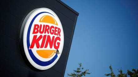 KFC contesta tuit misógino de Burger King
