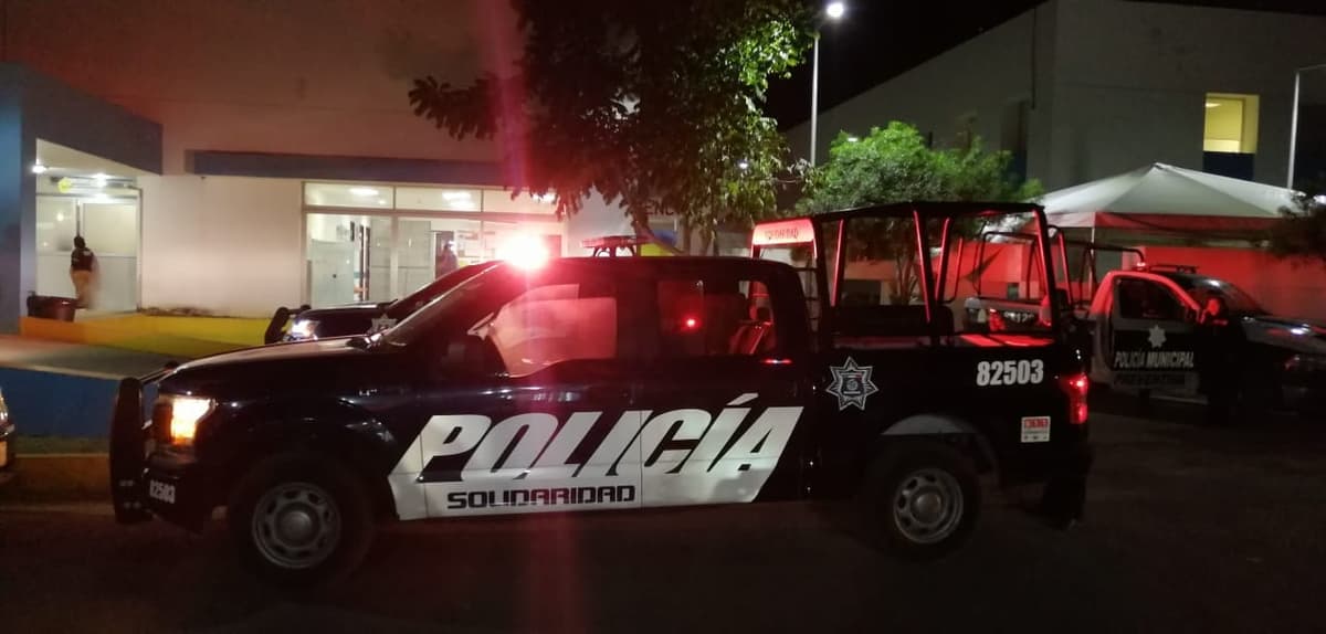 Asesinan a mujer a balazos en hotel de zona turística de Playa del Carmen