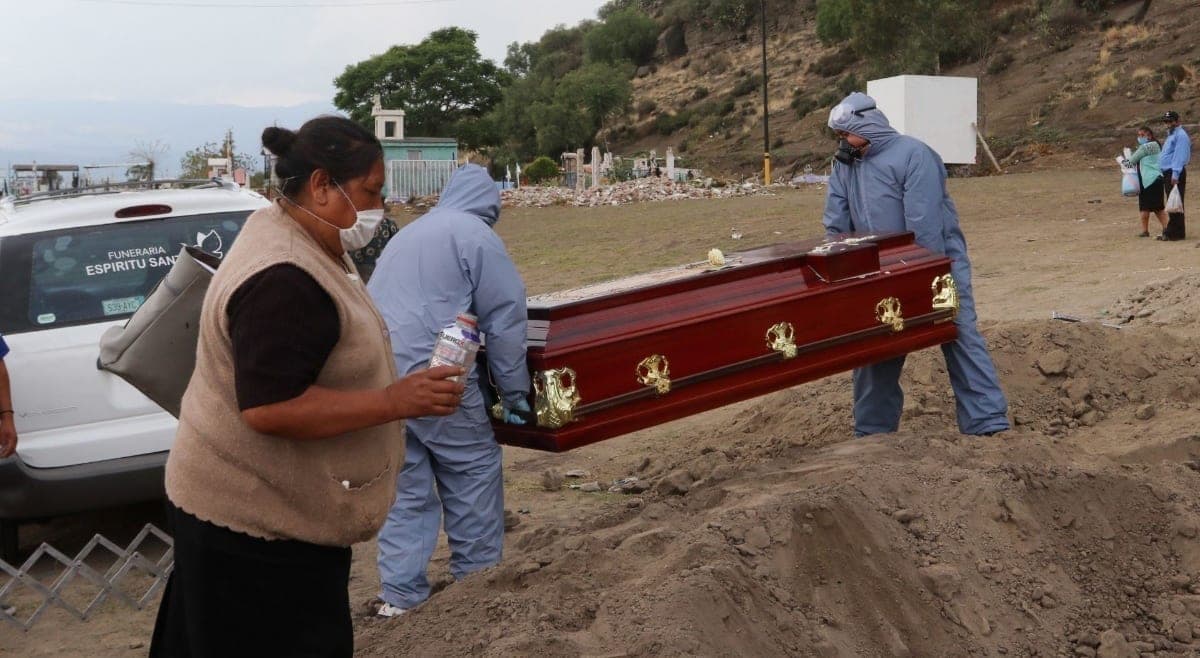 190 mil muertes pudieron evitarse en México durante la pandemia: expertos a la OMS