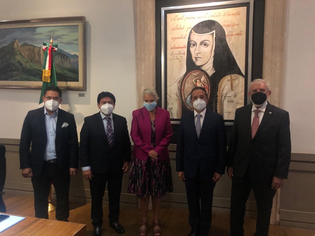 Victor Mas se reúne con Olga Sánchez Cordero en la Ciudad de México