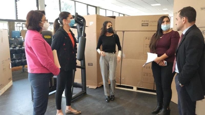 Vacunan contra Covid a amiga de Ana Guevara; solo deportistas olímpicos deberían inocularse