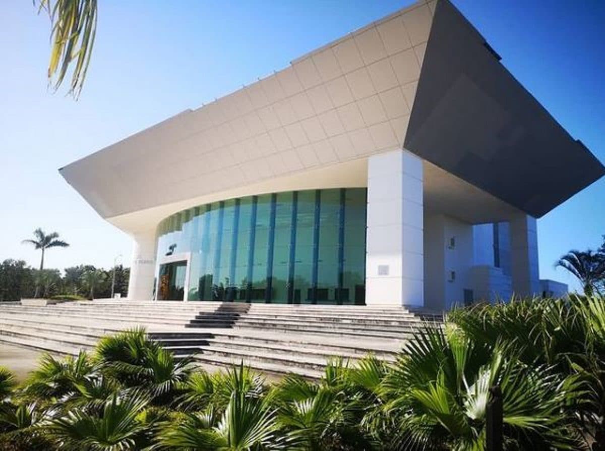 Contra viento y pandemia, cumple seis años el Teatro de la Ciudad de Playa del Carmen