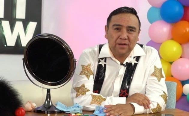 Chuponcito se quita el maquillaje para dar la cara por acusaciones de acoso y extorsión