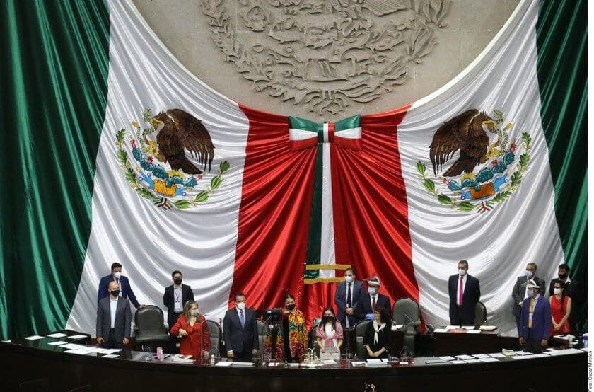 Morena pierde mayoría absoluta en el Congreso, PRI y PAN ganan representación