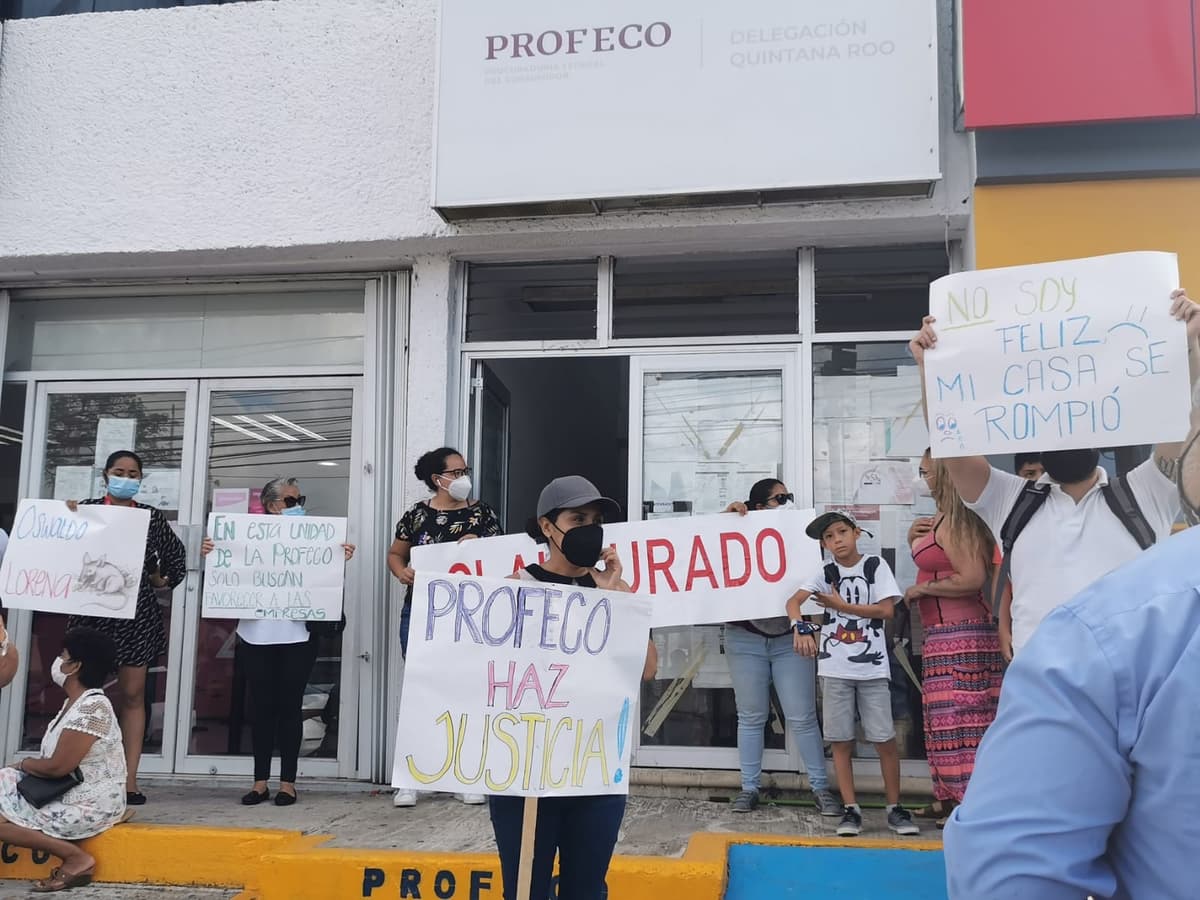 FOTOS: Encubre Profeco a la constructora ARA, denuncian familias afectadas en Cancún