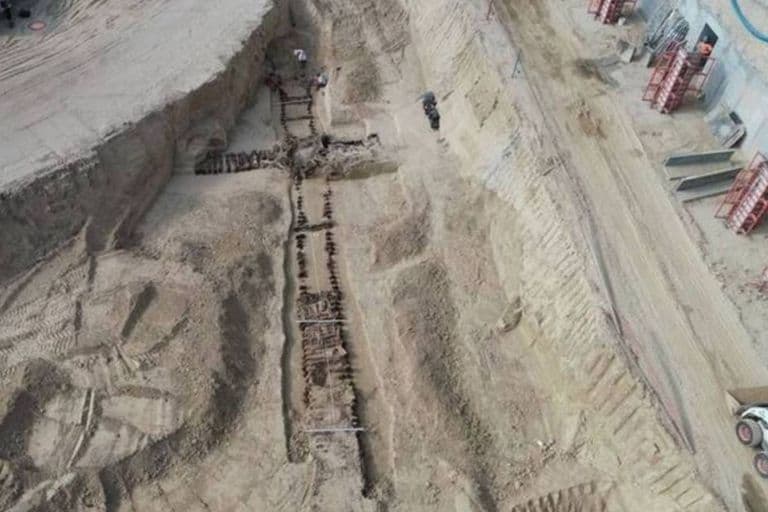 Encuentran en construcción de estacionamiento un búnker Nazi de la Segunda Guerra Mundial