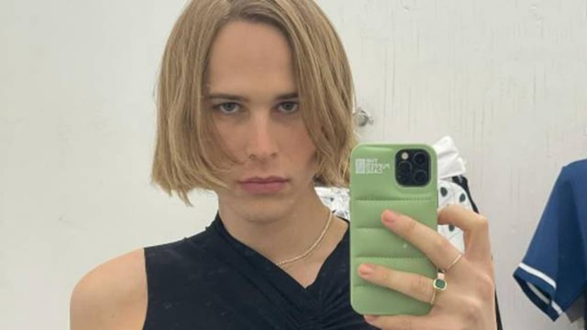 Tommy Dorfman, estrella de la serie ‘13 Reasons Why’, se declara mujer transgénero