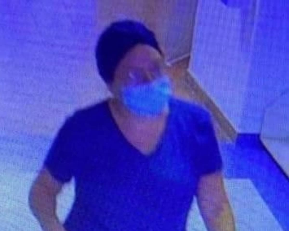 Mujer se disfraza de enfermera para robarse a una bebé del hospital en Jalisco
