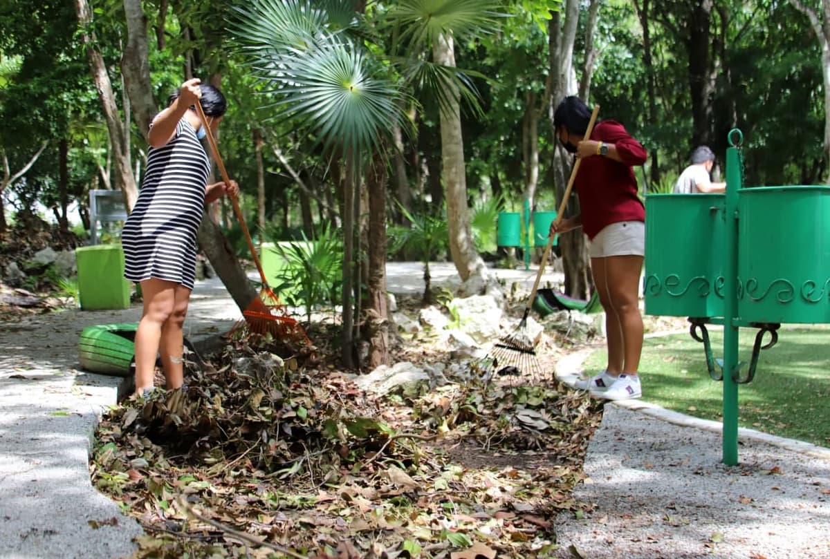 Mejoran imagen del parque Punta Corcho para mantener áreas públicas de Puerto Morelos