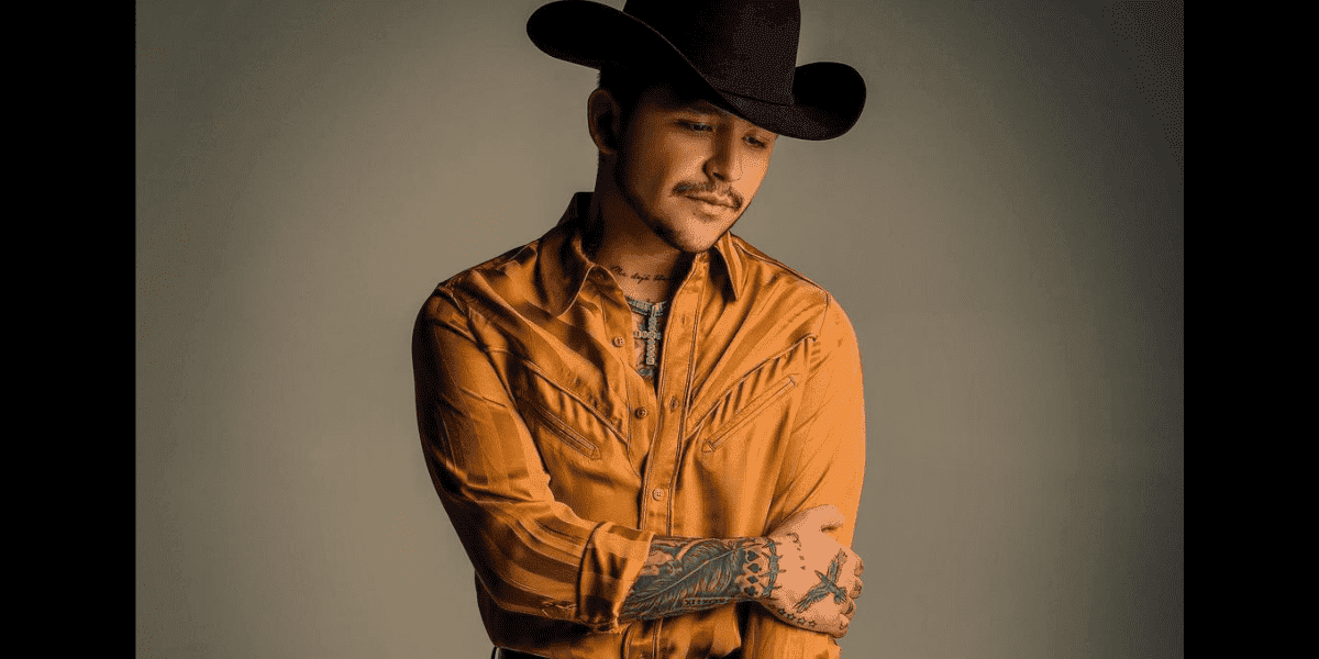 Prepara Christian Nodal conciertos en Cancún,  Mérida y Ciudad del Carmen