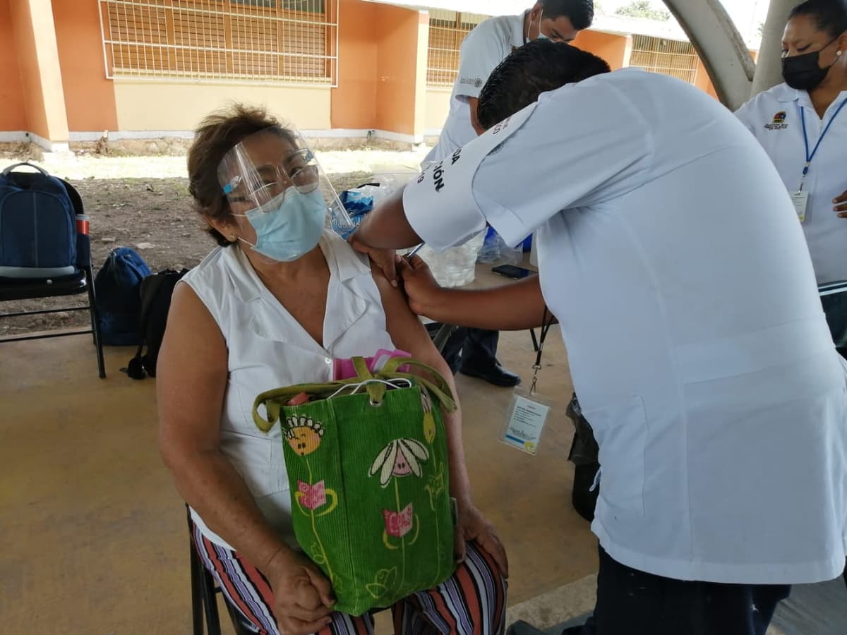 Reportan otros 370 nuevos casos de Covid-19 en Quintana Roo