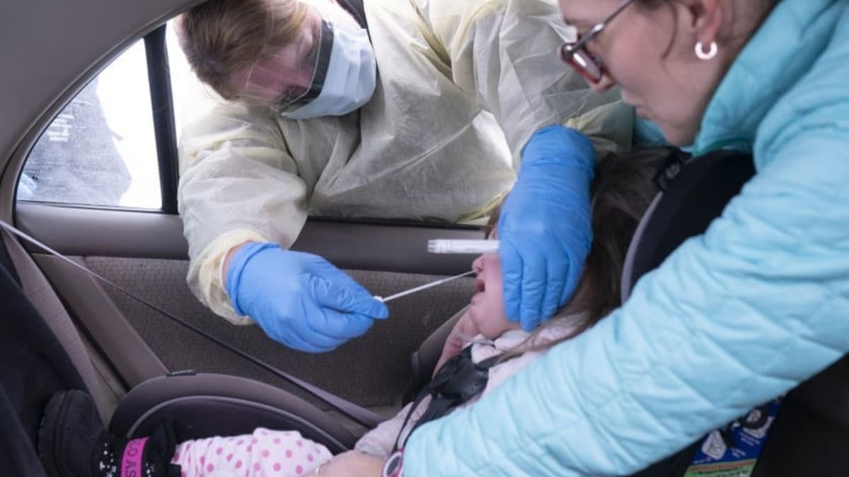 EE.UU registra la mayor cantidad de niños hospitalizados por COVID-19