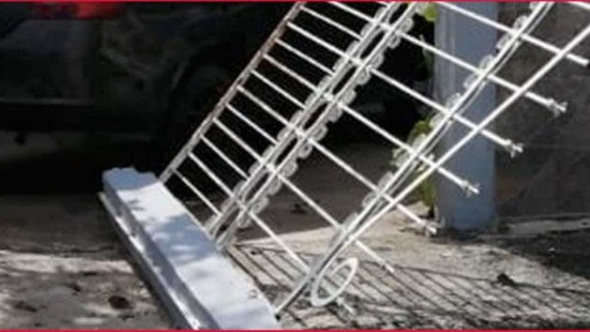 Niña de 7 años sufre fracturas en la cabeza tras caerle una reja en Yucatán